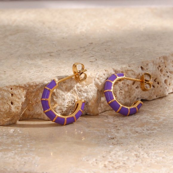Purple Bamboo C Shape Hoop Huggie Earrings 18K Gold‎ Plated Stainless - Picture 4 of 5